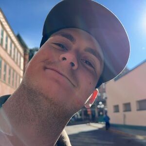 Meet your Posher, Hunter